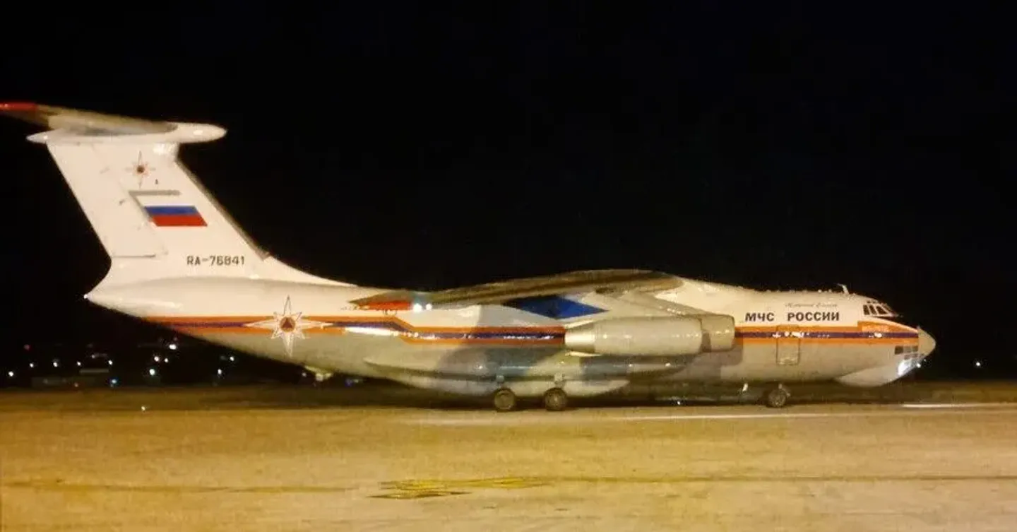 Ruski avion Ilyushin Il-76 učestvuje u gašenju požara u Srbiji