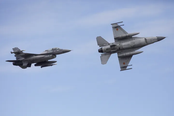 Romanian F-16 downs drone near offshore gas project as president blames Russia