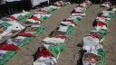 Gaza, palestinezët mbajnë funeralin për 50 personat e vrarë në sulmet izraelite gjatë gjenocidit