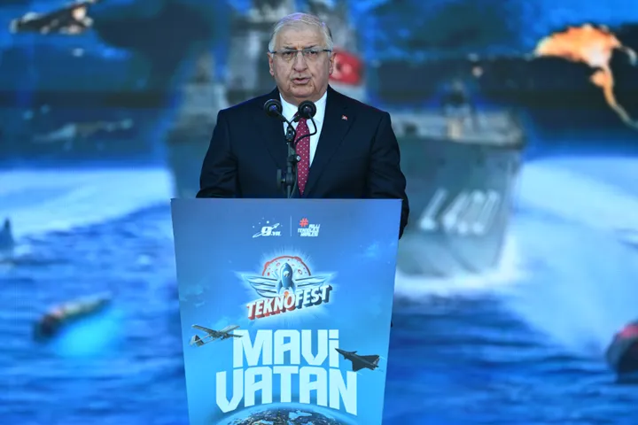Ministri turk i Mbrojtjes Kombëtare: Türkiye synon të forcojë më tej aftësitë detare