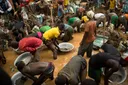 La Centrafrique ferme une mine d'or artisanale après un effondrement qui a fait au moins 49 morts