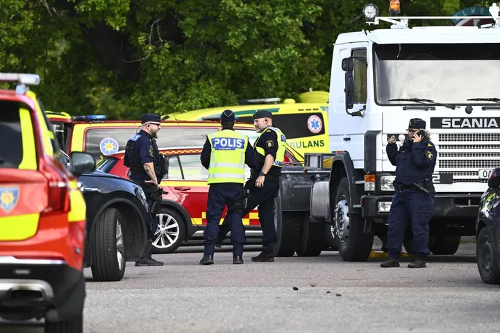Ein Toter nach Schwert-Attacke an Schule in Schweden