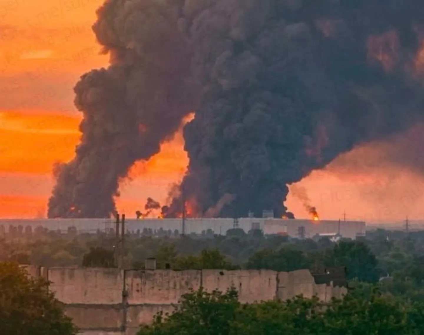 ВСУ впервые атаковали крупный склад Ozon в Поволжье