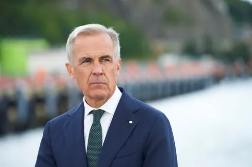 Канада приостановила торговые переговоры с США