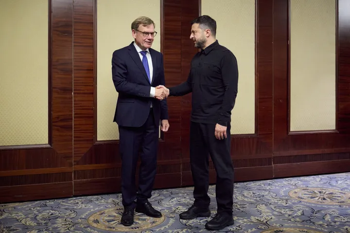 Zelenski s njemačkim ministrom razgovarao o jačanju  odbrane i podršci Ukrajini uoči zime