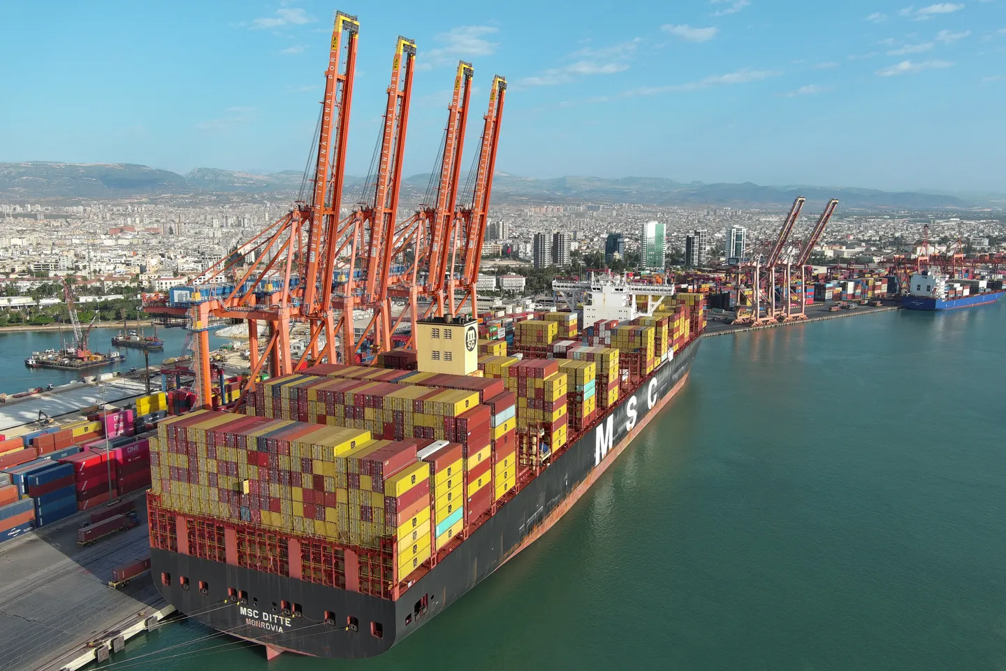 Türkiye boosts commercial integration with Islamic countries