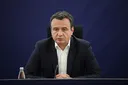 Kurti: Mbetjet mortore të 23 personave në Zubin Potok përkojnë me "Grupin e Intelektualëve"