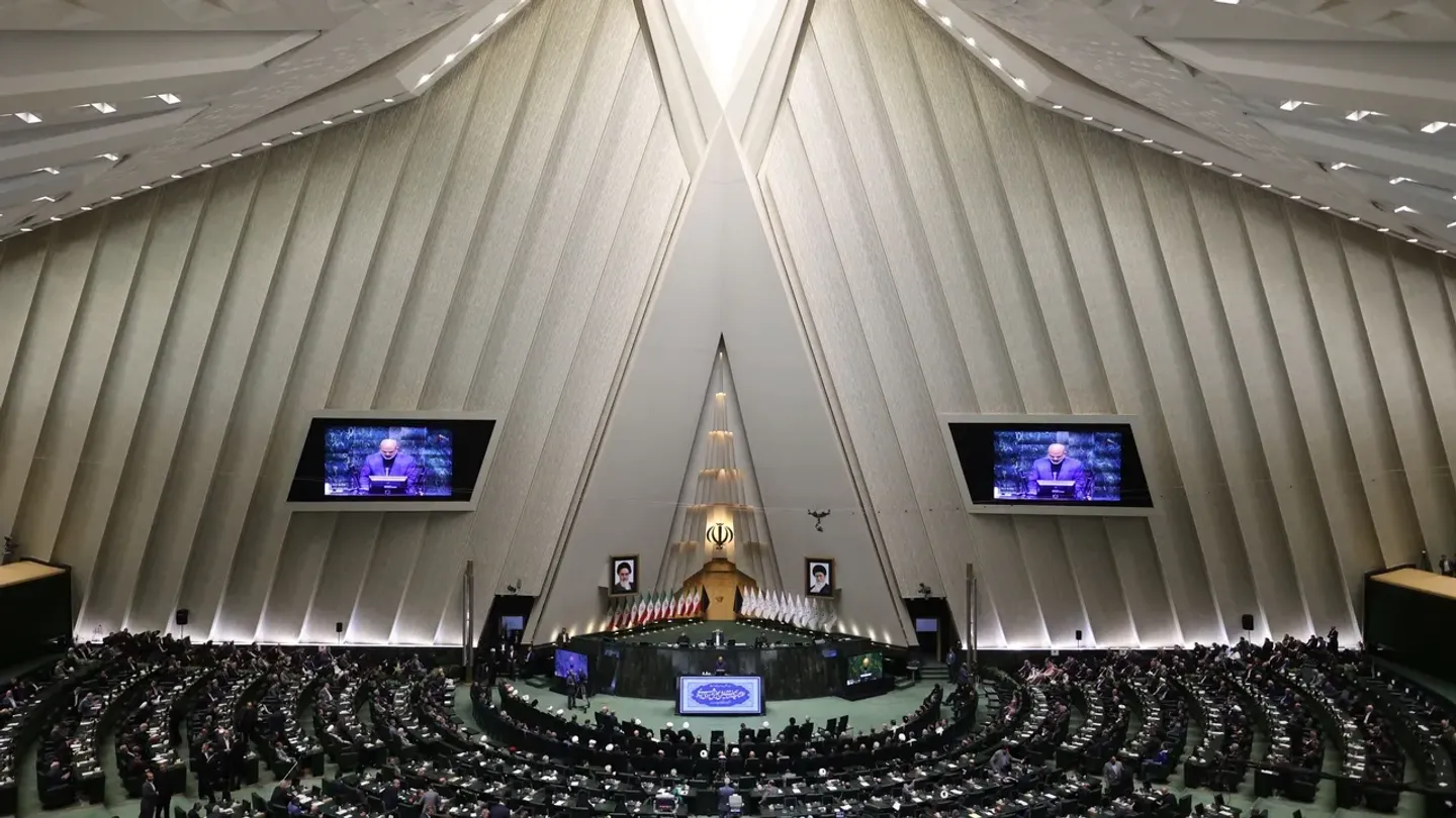 معاون حقوقی رئیس‌جمهور ایران: طرح مقابله با نفوذ، مغایر با قانون اساسی و حقوق شهروندی است