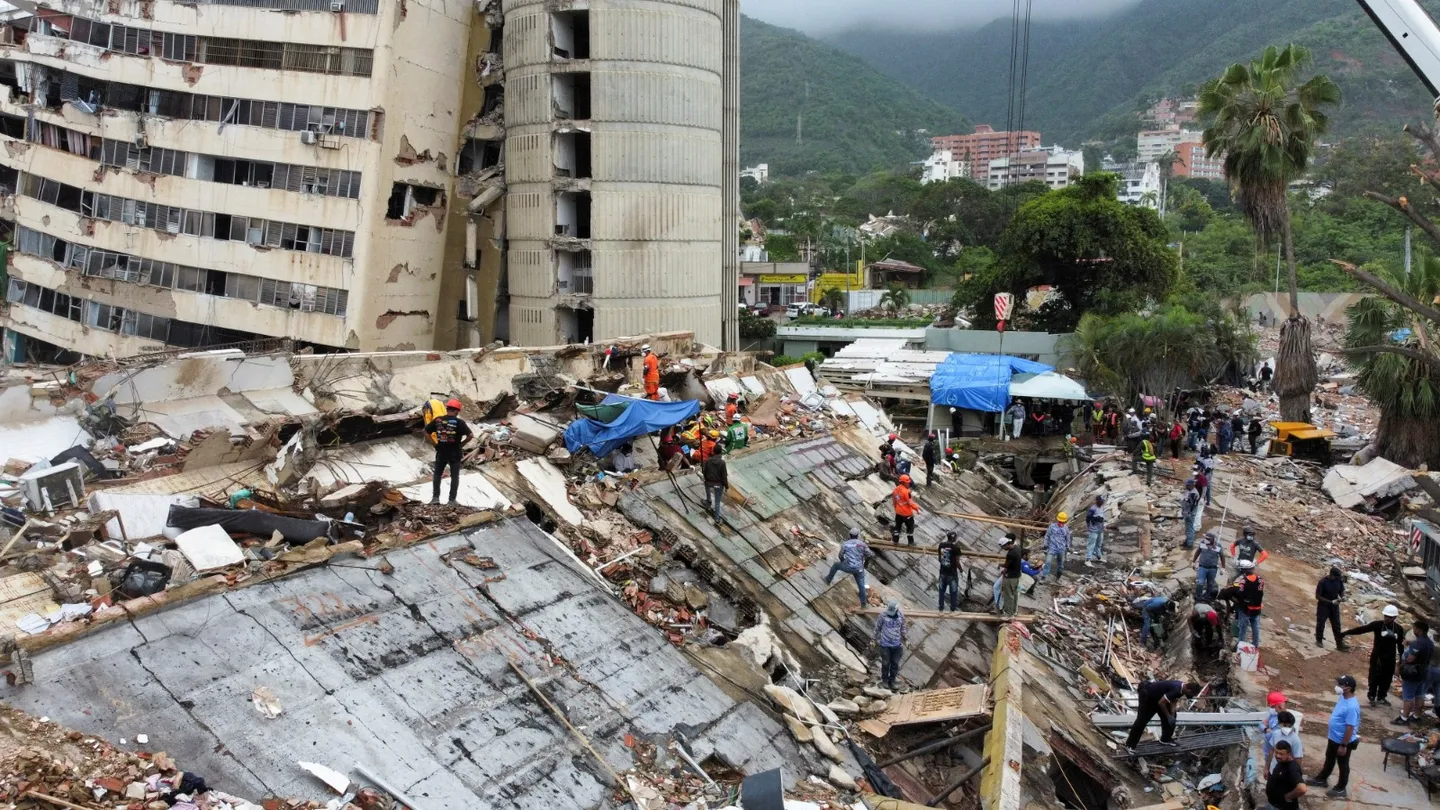 Numri i të vdekurve nga tërmetet në Venezuelë rritet në 6.509, vazhdon rindërtimi