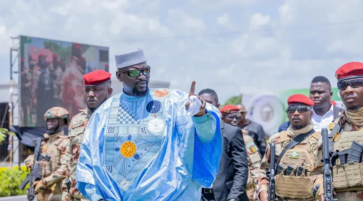 Guinée : Doumbouya radie 173 militaires de l’armée pour "désertion"