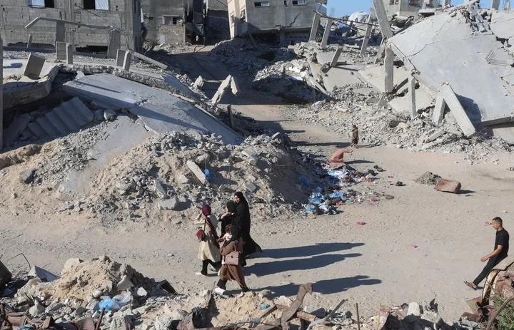 Two Palestinians succumb to wounds from Israeli fire amid Gaza ceasefire violations