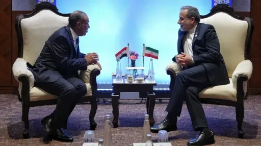 Masar iyo Iiraan oo Ka Wada Hadlay Dejinta Xiisadaha Gobolka iyo Hirgelinta Is-afgaradkii USA & Iran