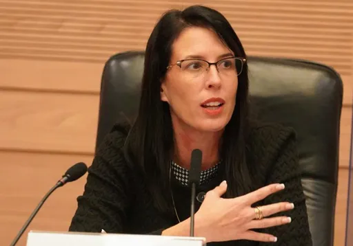 גל הפרישות בסיעת "כחול לבן": חברת הכנסת יעל רון בן משה הודיעה על עזיבה