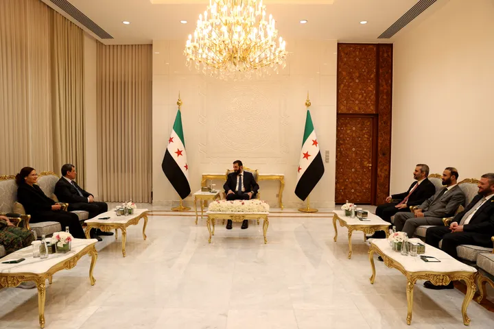 Al Sharaa meets Abdi in Damascus as YPG-led SDF terror group announces dissolution