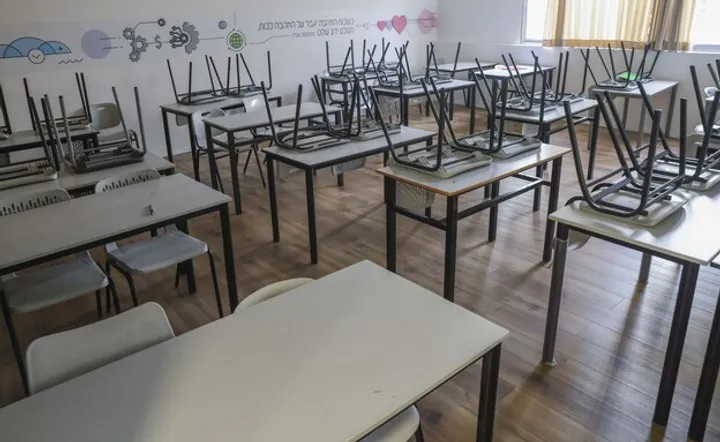 משבר במערכת החינוך הישראלית: מורים מפגרים במיומנויות יסוד מול העולם המפותח