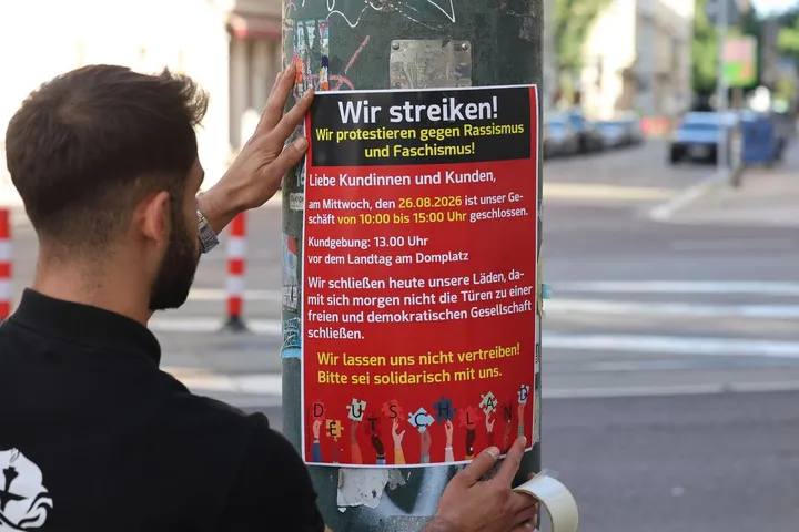 Aktion vor der Landtagswahl: Migranten schließen ihre Läden