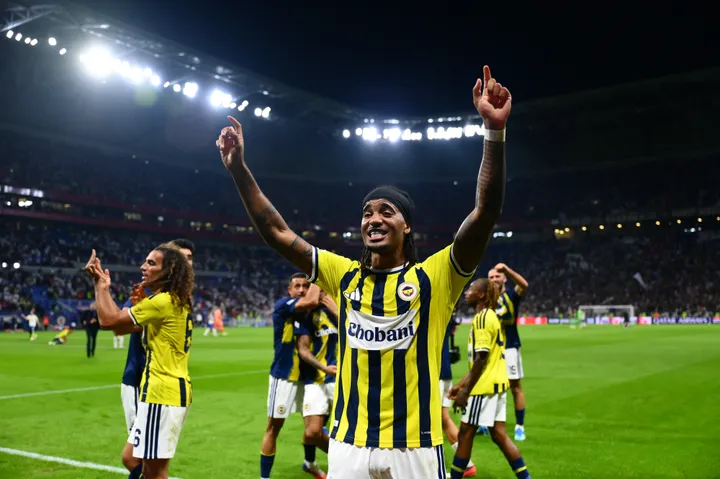 Fenerbahçe bat Lyon et retrouve la Ligue des champions après 18 ans d’absence