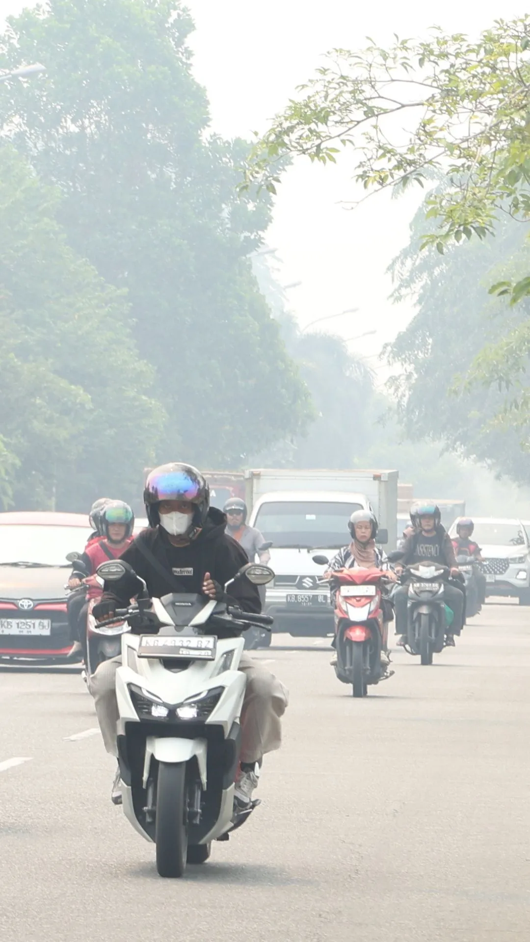 Karhutla picu kabut asap, 3,4 juta warga terancam infeksi pernapasan
