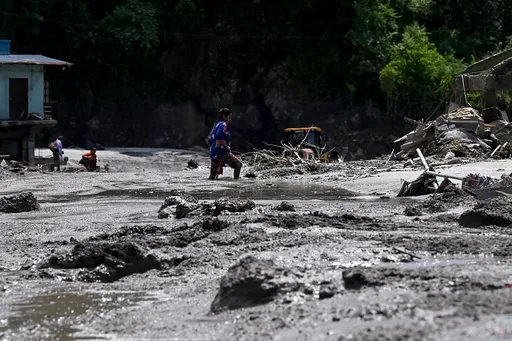 Nepal-Tibet flood death toll reaches 472 as more than 1,000 remain missing