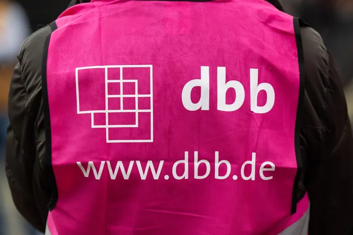 Beamtenbund: 631.000 fehlende Beschäftigte im öffentlichen Dienst