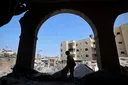 Gaza: des frappes israéliennes tuent trois Palestiniens malgré le cessez-le-feu