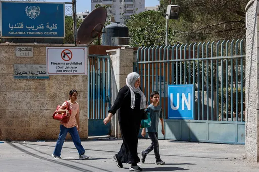 La Pologne condamne la prise par Israël d’un site de l’UNRWA à Jérusalem-Est occupée