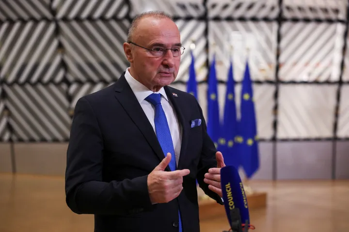 Грлиќ Радман: Силите под команда на Младиќ оставија крвава трага низ Хрватска и БиХ