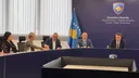 ​Kurti takon udhëheqësit e Luginës në Prishtinë, akuzon Vuçiqin për diskriminim të shqiptarëve