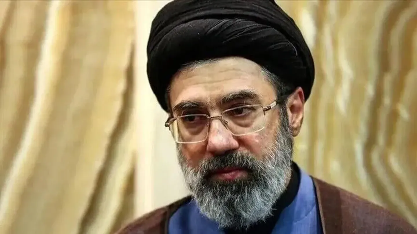 Lideri suprem i Iranit: Udhëheqësit e vendeve myslimane duhet ta njohin "armikun e vërtetë"