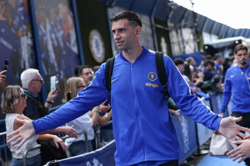 Premier League : Emiliano Martínez déjà titulaire avec Chelsea