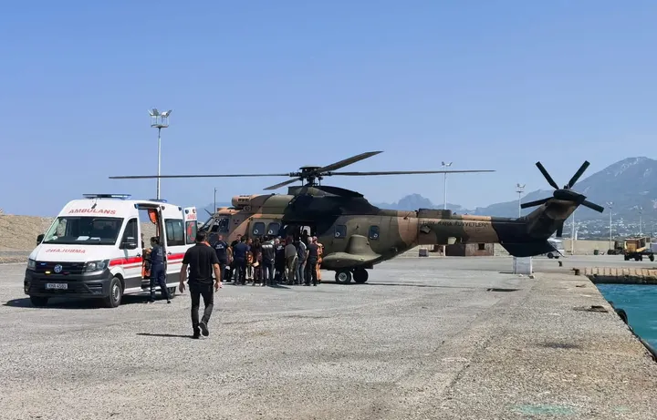 Përmbyset anija e pasagjerëve pranë brigjeve të Republikës Turke të Qipros Veriore