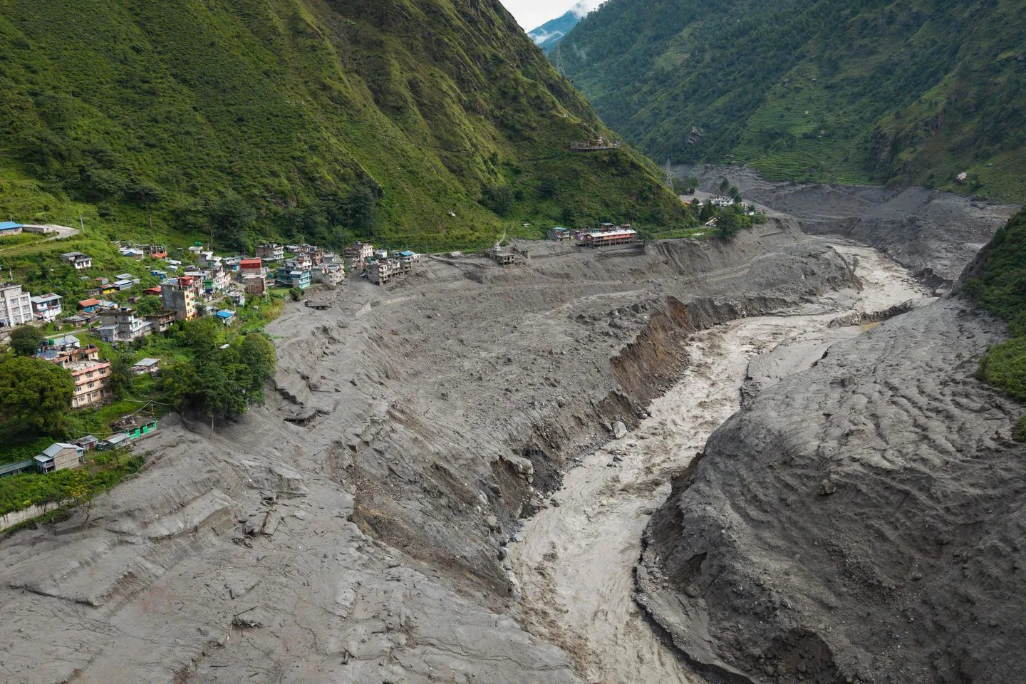 MERCY Malaysia hantar pasukan kemanusiaan bantu mangsa banjir Nepal