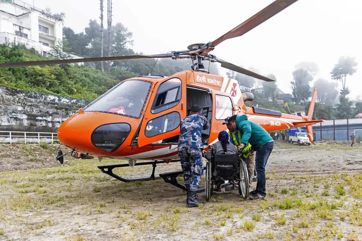 Bilanțul deceselor provocate de Inundațiile din Nepal și China depășește 1 000 de morți