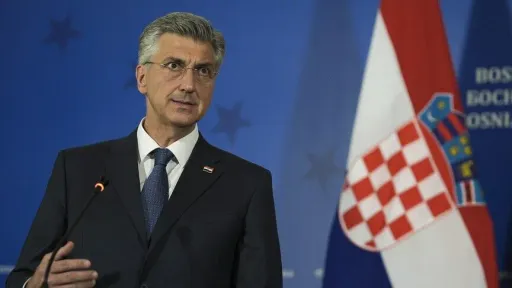 Plenković poručio da će Srbija zatvoriti vrata EU-a ako pokopa ratnog zločinca Mladića uz državne počasti