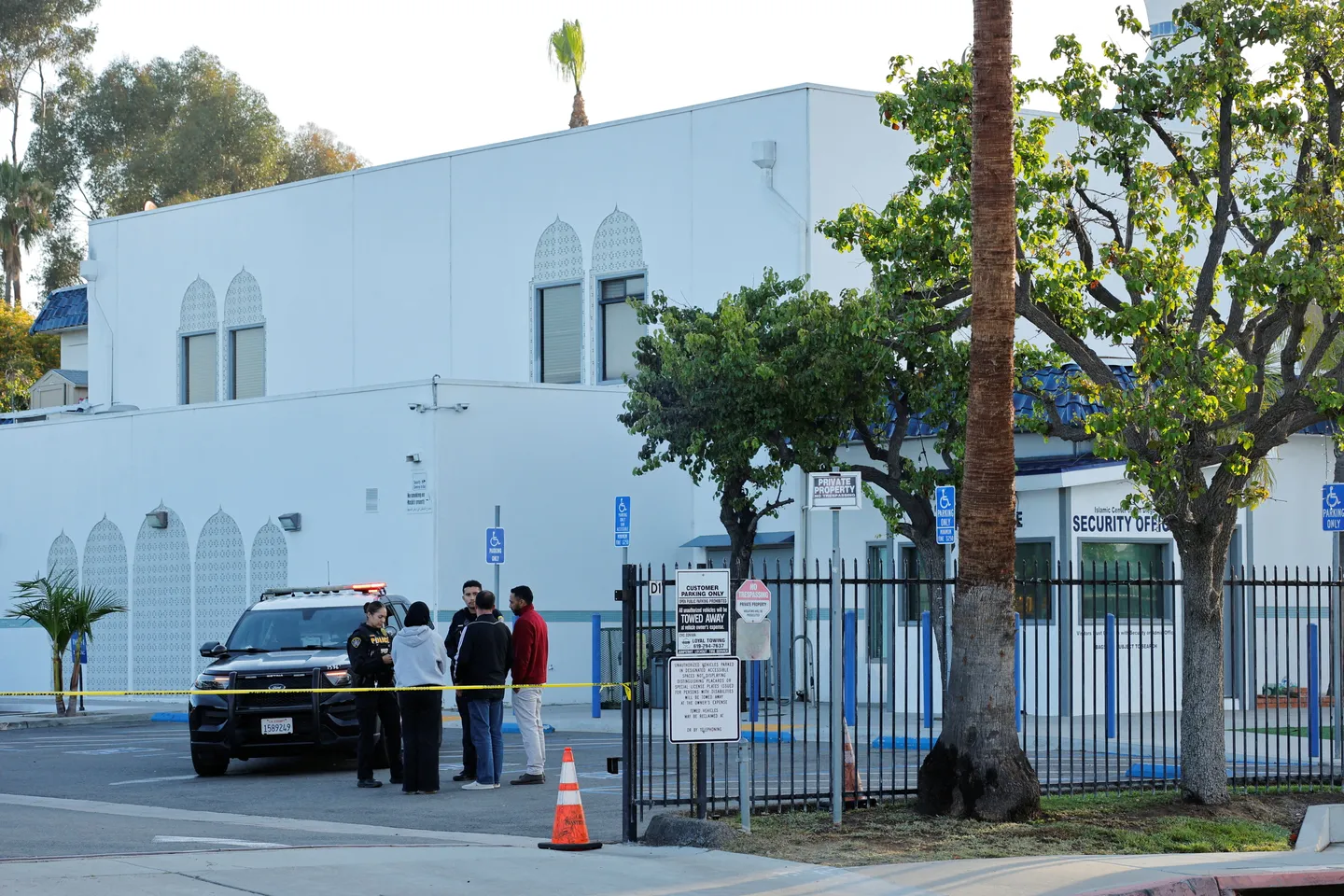 Američka tinejdžerka optužena za ubistvo zbog pomaganja u napadu na džamiju u San Diegu