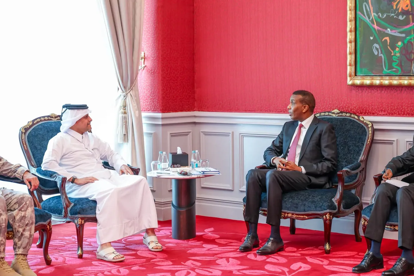 Soomaaliya iyo Qatar oo Ka Wada Hadlay Xoojinta Iskaashiga Amniga iyo Difaaca