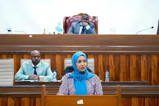 Golaha Shacabka oo soo gabagabeeyay akhrinta koowaad ee sharciyada qoyska iyo xuquuqda carruurta