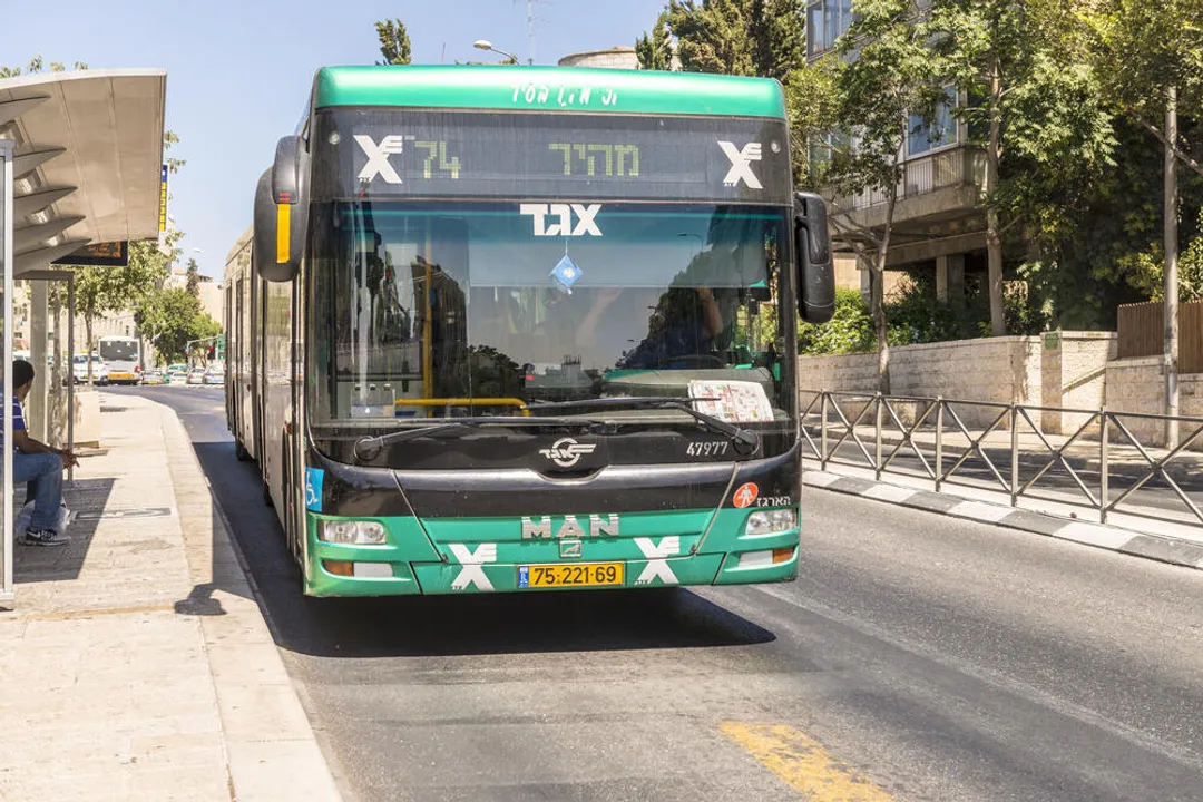 מיליונים מתקציבי הציבור בתוך ישראל מופנים למימון קווים ייעודיים לתלמידים חרדים