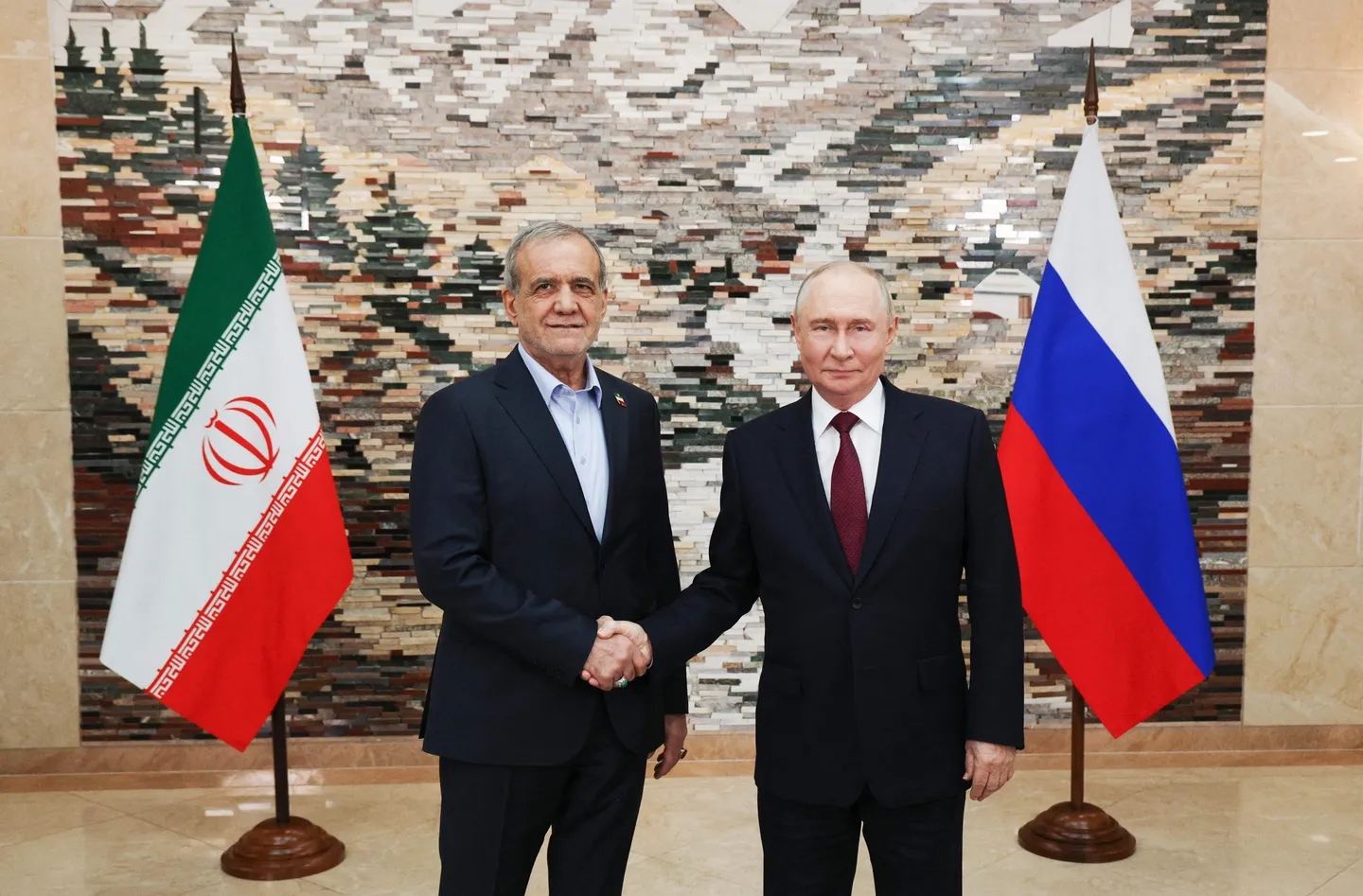 Iran hails Russia's stance during war with US, Pezeshkian tells Putin at SCO