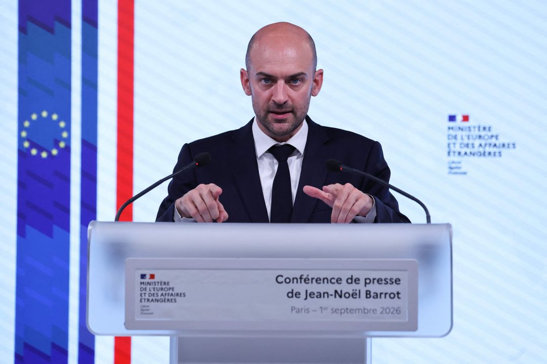 Kryediplomati francez akuzon lëvizjet e huaja për përhapjen e dezinformatave rreth protestave