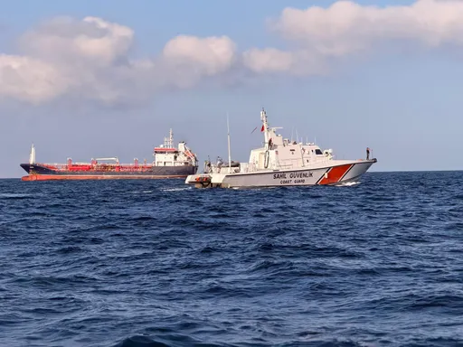 Two commercial ships collide off Istanbul's Silivri coast, 10 crew members missing