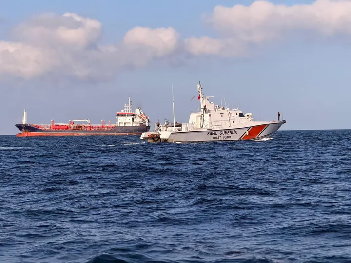 Two commercial ships collide off Istanbul's Silivri coast, 10 crew members missing