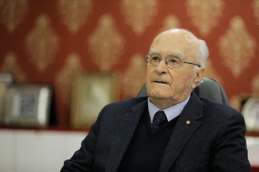 Preminuo Raif Dizdarević, istaknuti bh. i jugoslavenski političar i diplomata