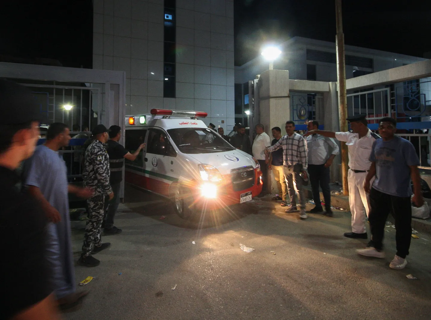 21 killed in bus crash in Egypt's Sinai: health ministry