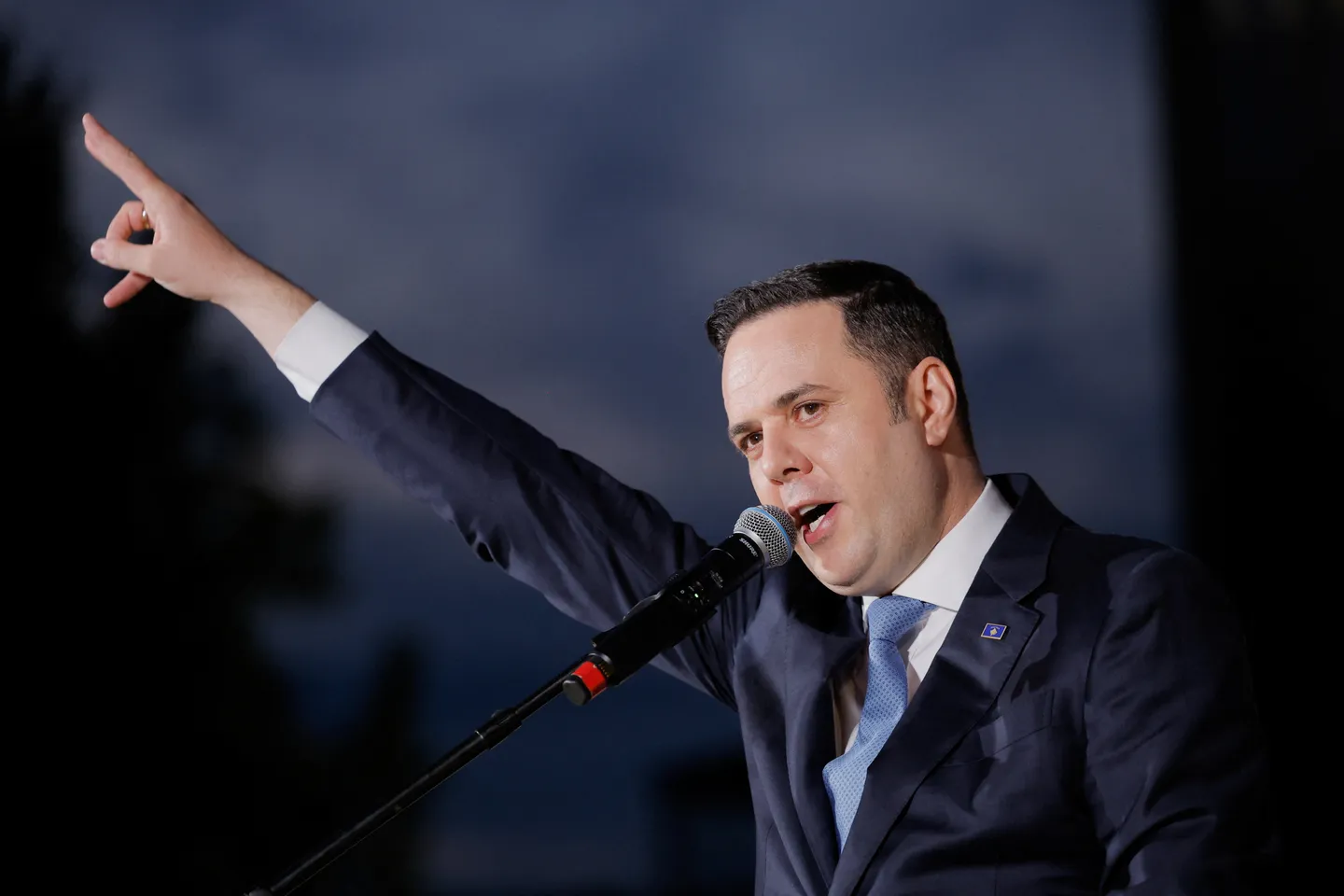 Kosovë: Kreu i LDK-së kritikon gjashtë deputetë të partisë së tij për çështjen e presidentit