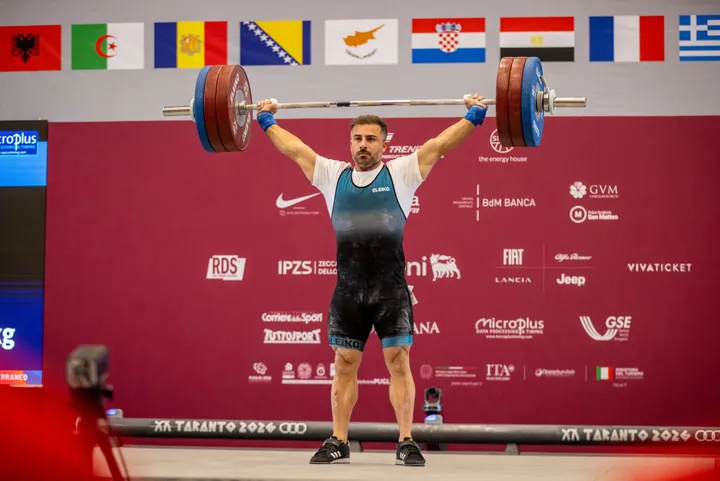 Peshngritësi Rostami i siguron Kosovës medaljen e tetë në "Taranto 2026"