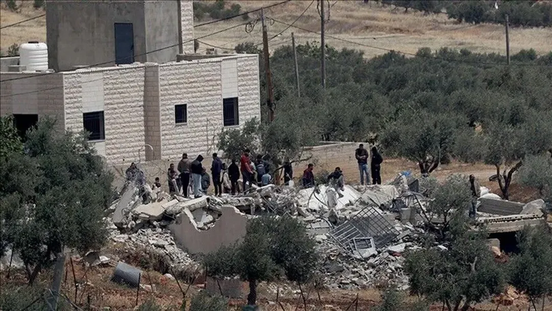 استشهاد شاب وطفل وسط الضفة الغربية.. و27 فلسطينيا ضحايا هجمات المستوطنين منذ مطلع العام
