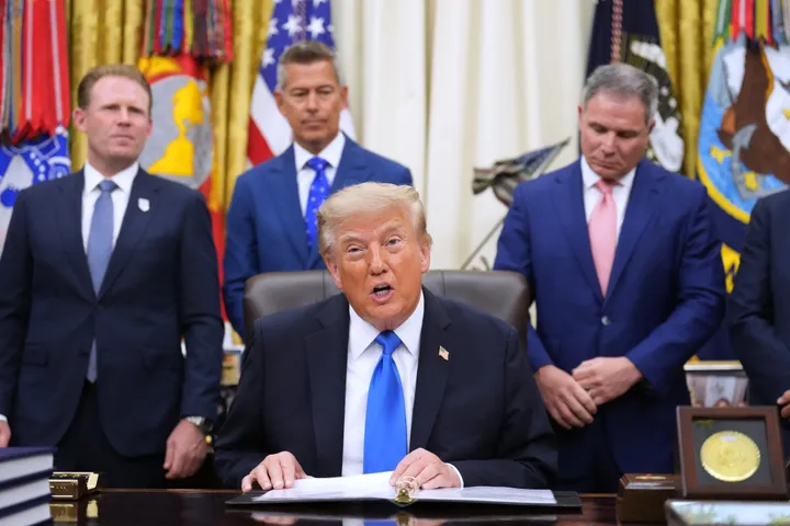Trump says Apple, Google Maps have ratified 'Lake America'