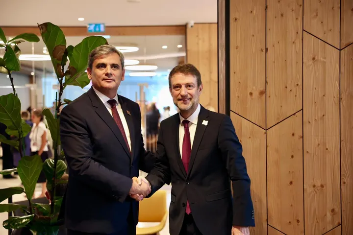 Hoxha-Ibrahimoviq: Shqipëria do të vazhdojë të investojë në bashkëpunimin dhe stabilitetin rajonal