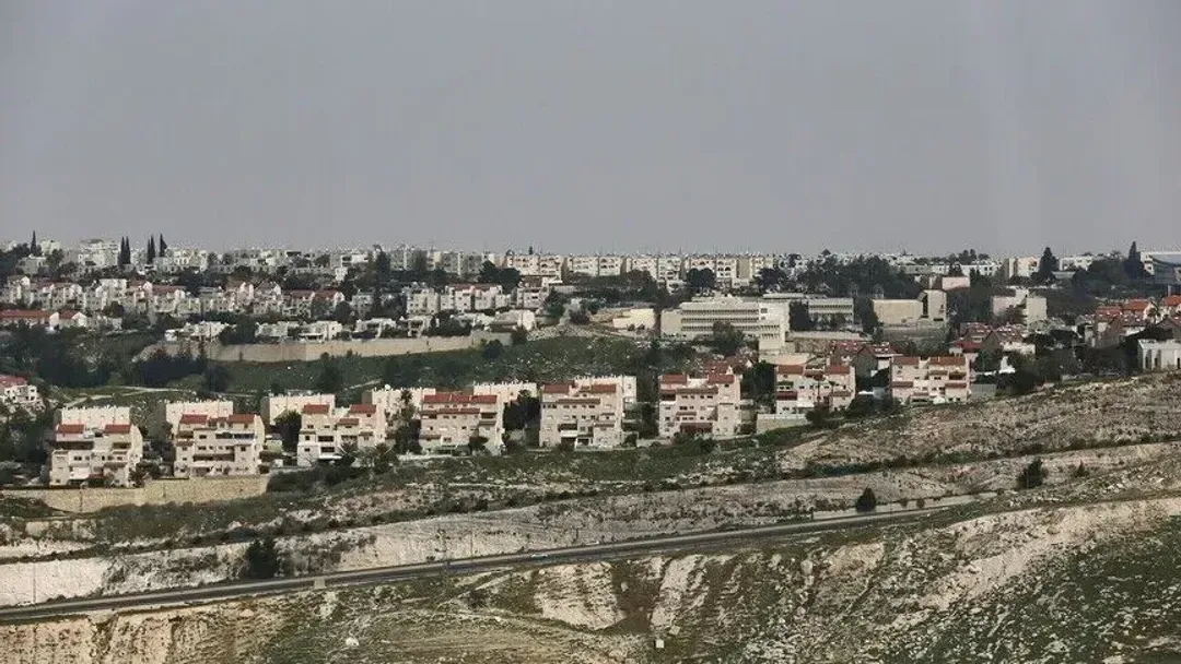 Izraeli hap një tjetër vendbanim të paligjshëm në Bregun Perëndimor